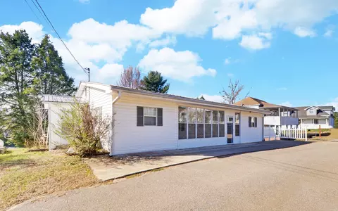 146 Chestnut St, Ducktown, TN 37326