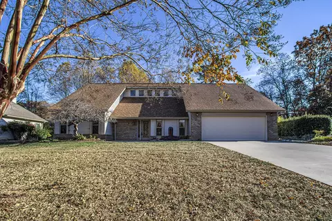 203 Cheestana Way, Loudon, TN 37774