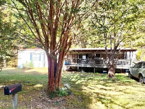 207 NW Curtis Dr NW, Charleston, TN 37310