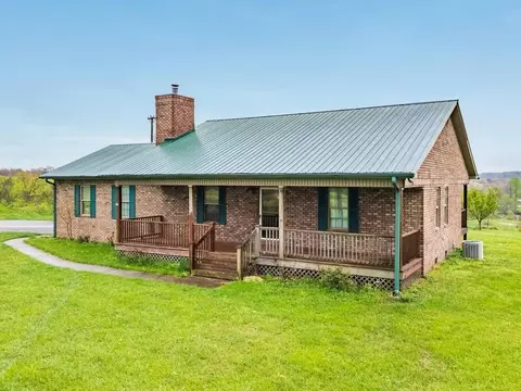 3762 New Harmony Rd, Pikeville, TN 37367