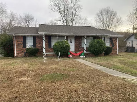 5143 Creek Bend Cir NW, Cleveland, TN 37312