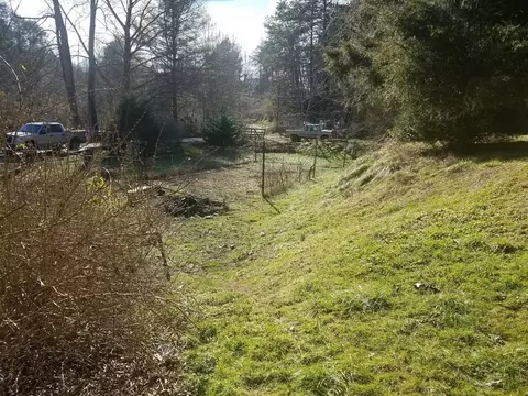 273 Waller Rd, Farner, TN 37333 photo 3