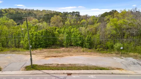 8540 E Brainerd Rd, Chattanooga, TN 37421