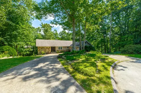 200 Stillwood Ln, Chattanooga, TN 37421
