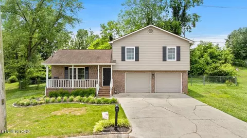 7601 Ashcroft Way, Powell, TN 37849