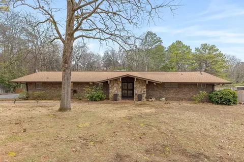 1228 Franklin Dr, Chattanooga, TN 37421