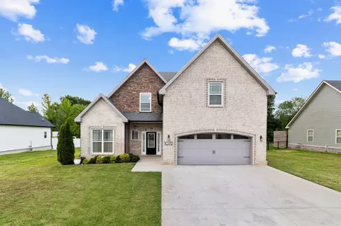 1072 Chagford Dr, Clarksville, TN 37043