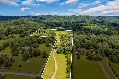 1204 Madison Creek Rd, Goodlettsville, TN 37072