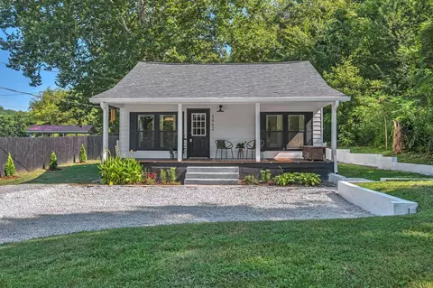3862 Johnson Hollow Rd, Thompsons Station, TN 37179