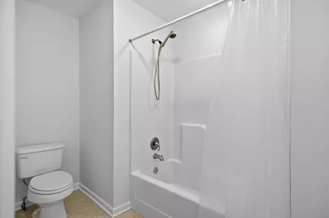 Bath - 114 Ormesby Pl, Franklin, TN 37064 photo 3 of 3