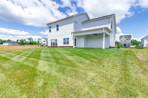 Exterior - 1824 Flatwaters St, Spring Hill, TN 37174 photo 4 of 5