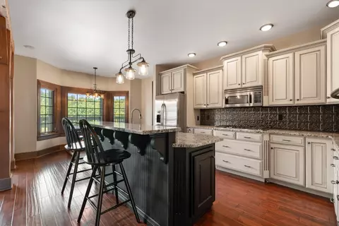 Kitchen - 600 Bruce Rd, Dickson, TN 37055 photo 1 of 4