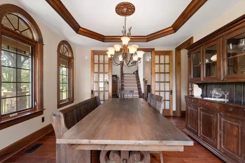 Dining - 600 Bruce Rd, Dickson, TN 37055 photo 2 of 3