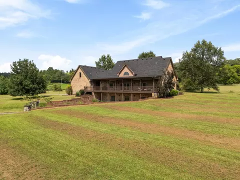 Exterior - 600 Bruce Rd, Dickson, TN 37055 photo 5 of 16