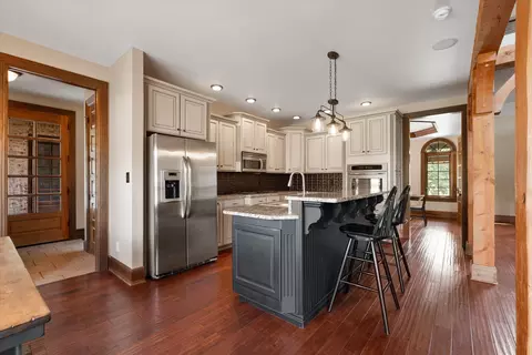 Kitchen - 600 Bruce Rd, Dickson, TN 37055 photo 3 of 4