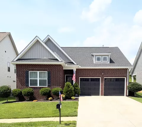 1036 Westgate Dr, Gallatin, TN 37066