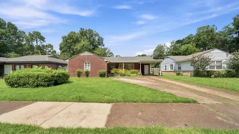 1381 Oak Ridge Dr, Memphis, TN 38111