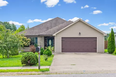 1292 Freedom Dr, Clarksville, TN 37042