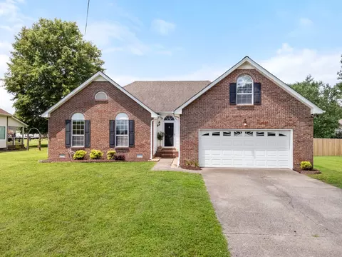 394 Buckingham Blvd, Gallatin, TN 37066