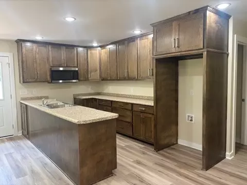 Kitchen - 2305 Charlie Davis Rd, Goodspring, TN 38460 photo 1 of 3
