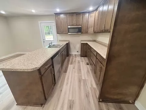 Kitchen - 2305 Charlie Davis Rd, Goodspring, TN 38460 photo 3 of 3