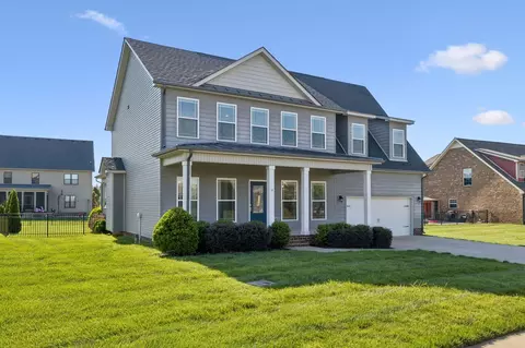 1045 Black Gum Ln, Clarksville, TN 37043