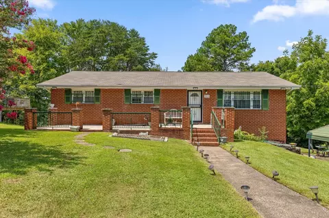 7810 Holiday Hills Cir, Chattanooga, TN 37416