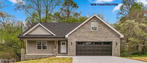 519 Charlotte St, Athens, TN 37303