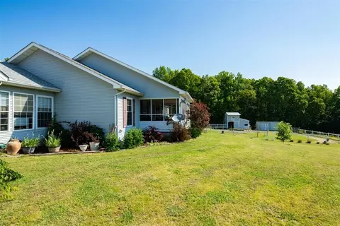 259 Farmer Rd, Kingston, TN 37763 photo 2
