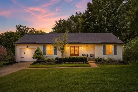 814 Kendall Dr, Nashville, TN 37209
