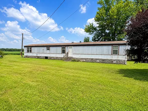 1109 Scenic Rd, Lawrenceburg, TN 38464