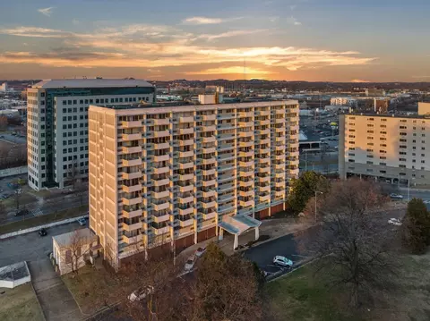 510 Gay St #915, Nashville, TN 37219
