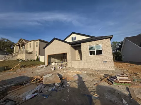 489 S Halifax Ct, Clarksville, TN 37040