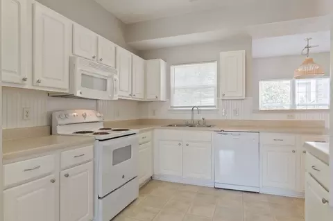 Kitchen - 1402 Bern Dr, Spring Hill, TN 37174 photo 1 of 4