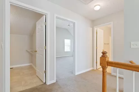 Entry Way - 1402 Bern Dr, Spring Hill, TN 37174 photo 6 of 6