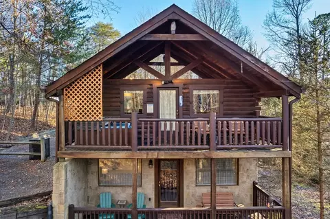 2315 E View Dr, Sevierville, TN 37876