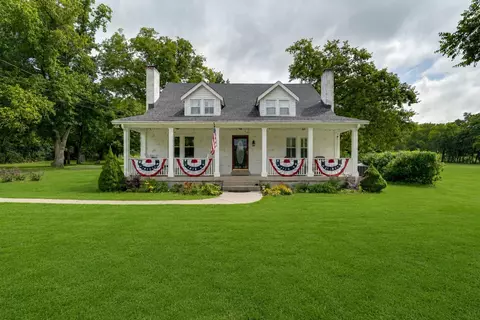 7996 Old Springfield Pike, Goodlettsville, TN 37072