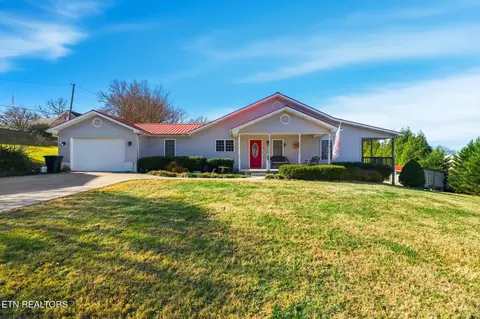 374 Depot St, Vonore, TN 37885