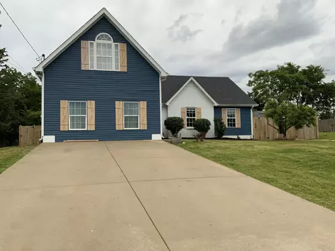 3024 Herman B Rader Dr, La Vergne, TN 37086
