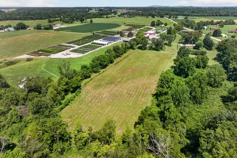View/Area - 926 Dyer Cir, Morrison, TN 37357 photo 3 of 6