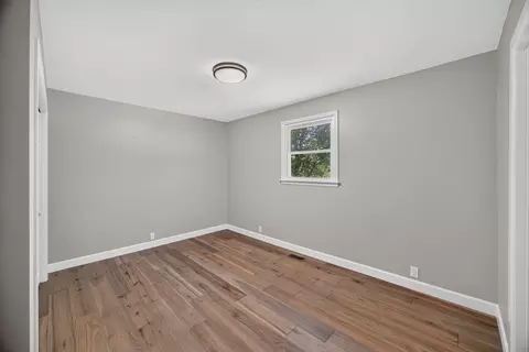 Bedroom - 926 Dyer Cir, Morrison, TN 37357 photo 4 of 7