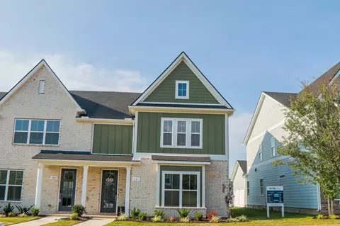 351 Greystone Lee Blvd, Smyrna, TN 37167