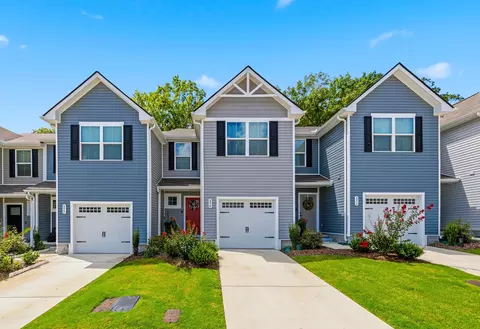 854 Knox Crest Dr, Lebanon, TN 37090