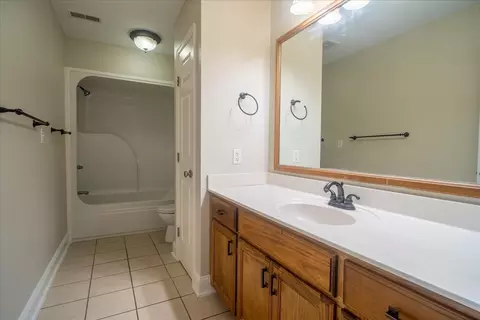 Bath - 126 Main St, Loretto, TN 38469 photo 1 of 3