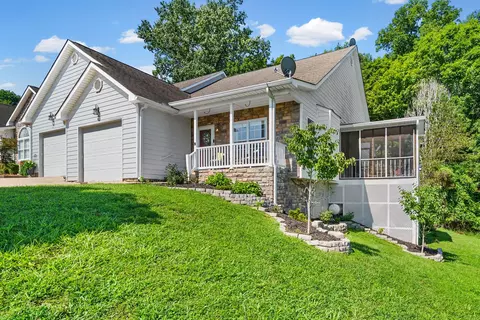 119 Rose Dr, Dover, TN 37058