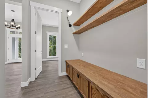 Entry Way - 137 Swift Ln, Cunningham, TN 37052 photo 5 of 5