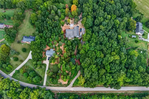 View/Area - 137 Swift Ln, Cunningham, TN 37052 photo 1 of 5