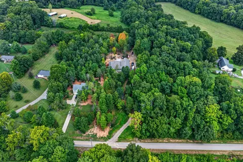 View/Area - 137 Swift Ln, Cunningham, TN 37052 photo 3 of 5