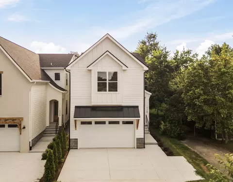 1520 Corder Dr # B, Nashville, TN 37206