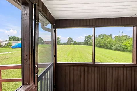 477 Dady Rd, Mcewen, TN 37101 photo 4